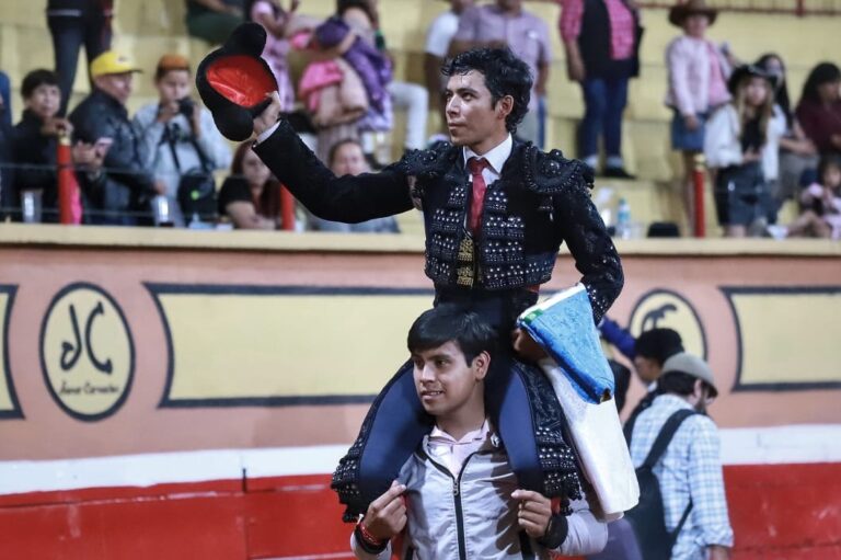 fd5c51d3-dfbf-4828-abfd-523b8e424fd8