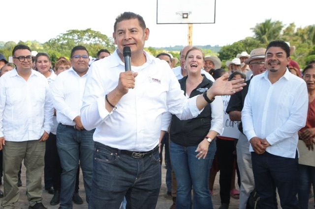 9dd669d0-7a1e-4f4e-95c4-fcdec6bd8c69