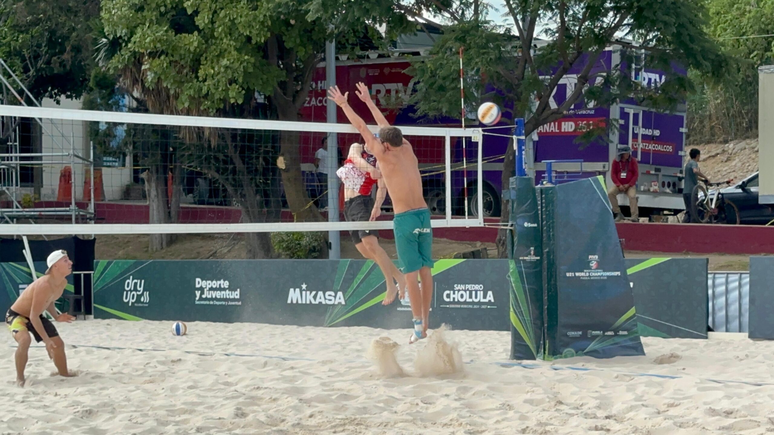 WhatsApp Image 2025-10-15 at 7.00.06 AM