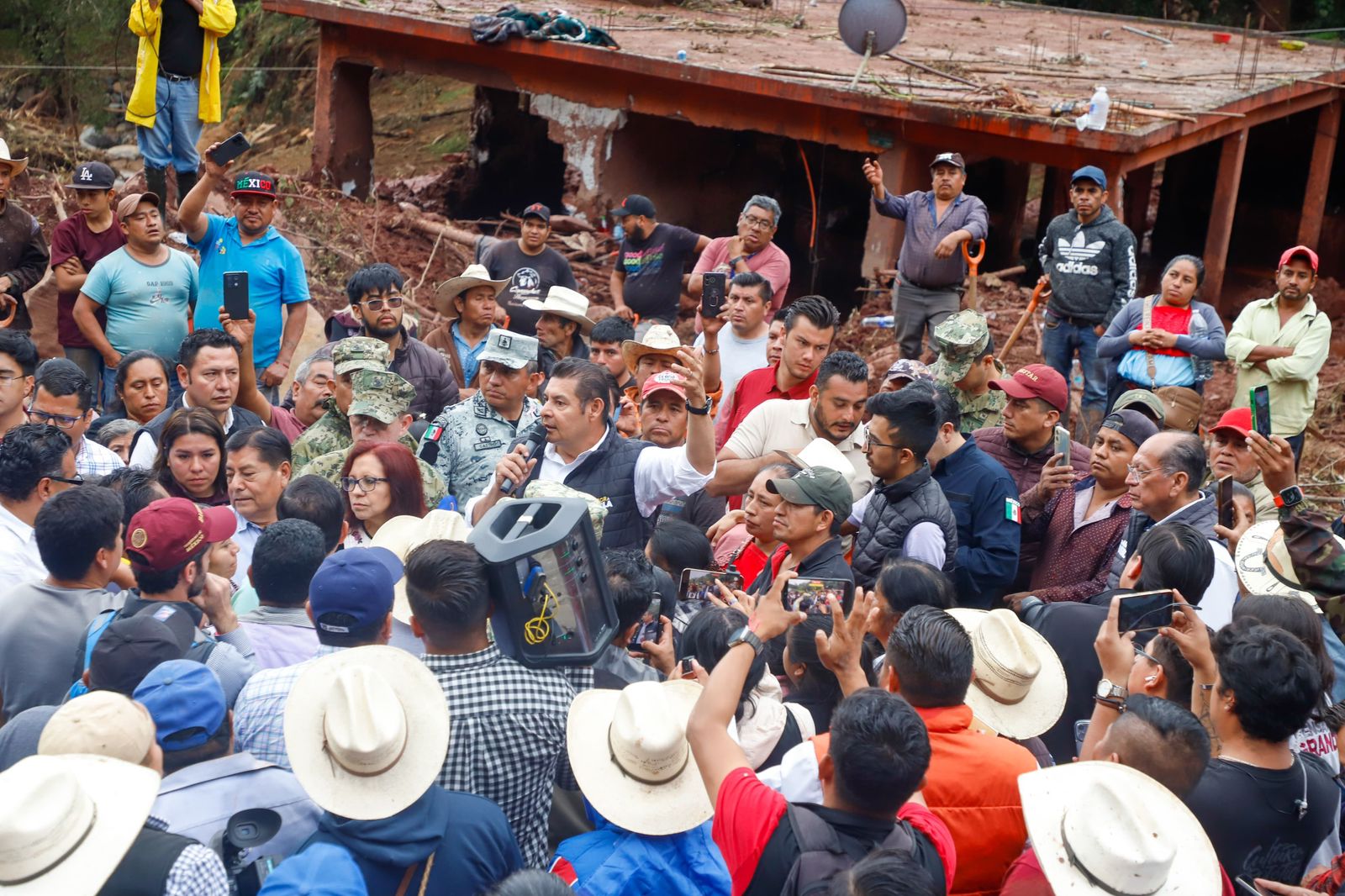 WhatsApp Image 2025-10-15 at 7.03.19 AM