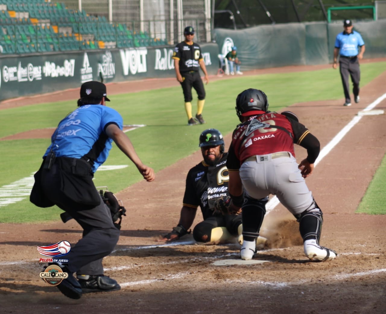 2faf6437-6914-463b-83a3-d5152ad7cb08